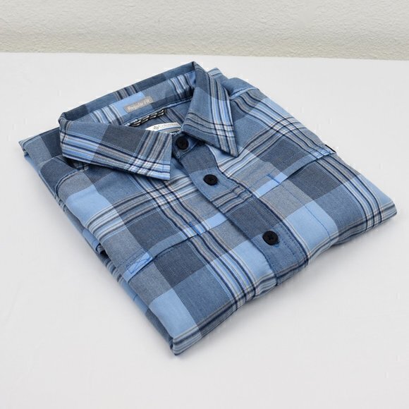Columbia Short Sleeve Button-Down Shirt Size Medium Color Blue Plaid Gently Used - Picture 1 of 5